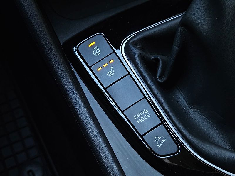 Hyundai Tucson 1.6 T-GDi, Smart 18, 1.maj. - fotka 25 z 35