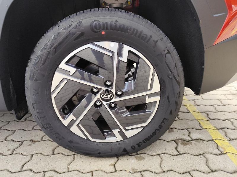 Hyundai Tucson (2025) FL 1,6 TGDI MT 2WD SMART     - fotka 6 z 7