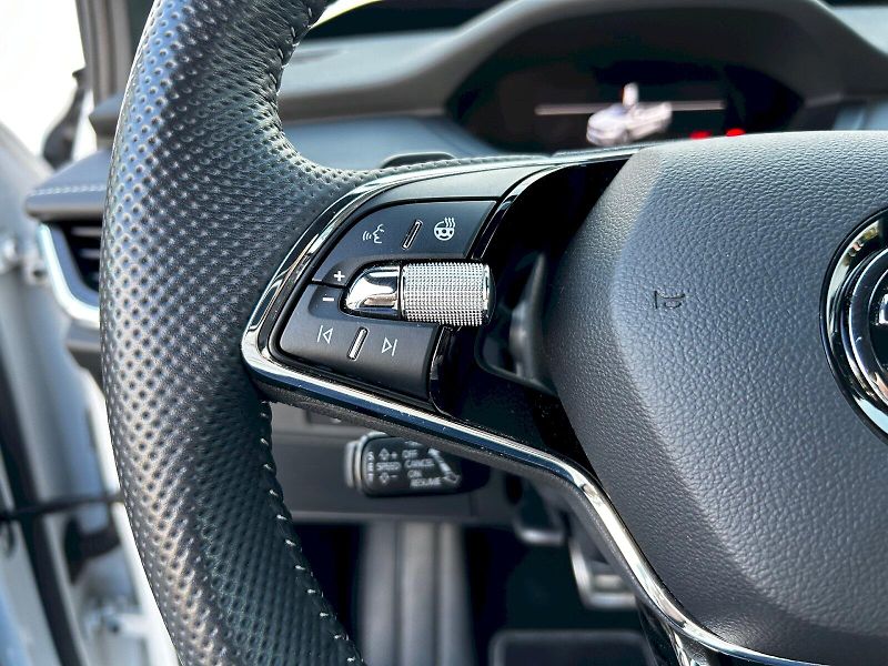 Škoda Enyaq (2023) 80 iV 150kW Sportline - fotka 8 z 35