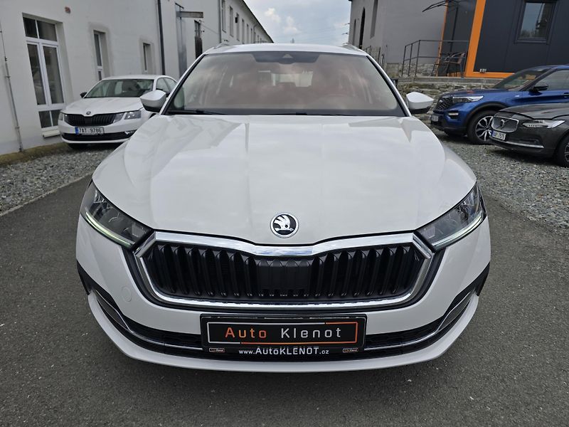 Škoda Octavia 2,0TDI 110kW DSG STYLE + NAVI - fotka 3 z 41