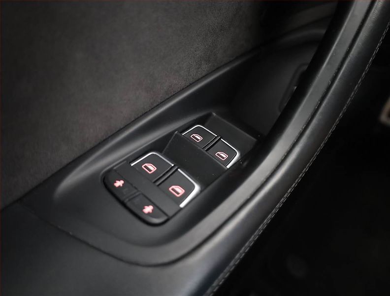 Audi A6 (2016) 3.0 BiTDI - fotka 17 z 21