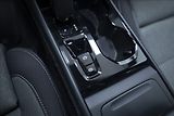 Volvo XC40 2,0 B3 NAVI KAMERA 360° TAŽNÉ - náhled 20