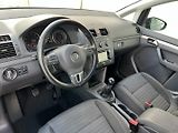 Volkswagen Touran (2014) 1.2TSi 77kW Edice CUP + 7-míst - náhled 12