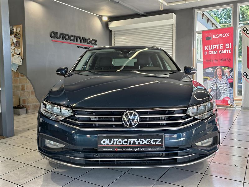 Volkswagen Passat 2.0 TDi DSG ELEGANCE, DCC, ČR  - fotka 2 z 26