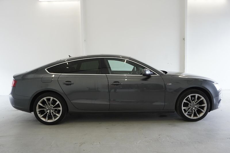 Audi A5 2,0 TDI S-LINE AUTOMAT - fotka 4 z 26