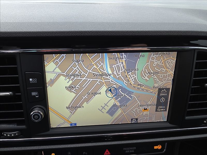 Seat Leon 1,4 TSi 92KW FR LED NAVI KŮŽE - fotka 20 z 49