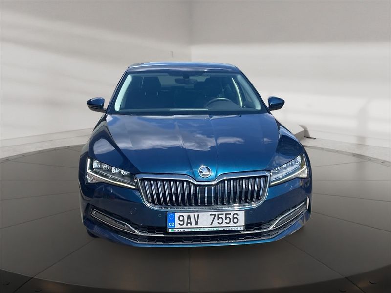 Škoda Superb 1,5 TSI 110 Style DSG - fotka 2 z 11