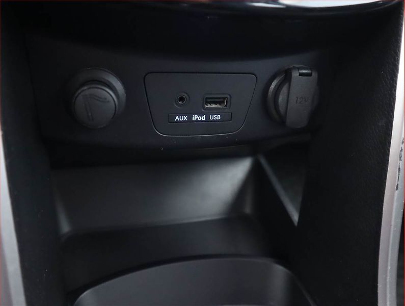 Hyundai i30 (2013) 1.6 CRDi, Serv.kniha - fotka 15 z 15