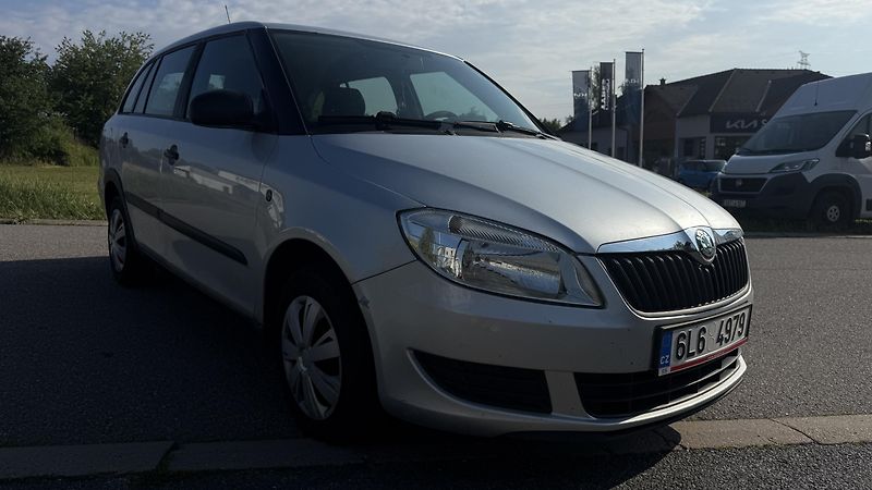 Škoda Fabia (2011) 1.6TDI 66KW KLIMA - fotka 4 z 18