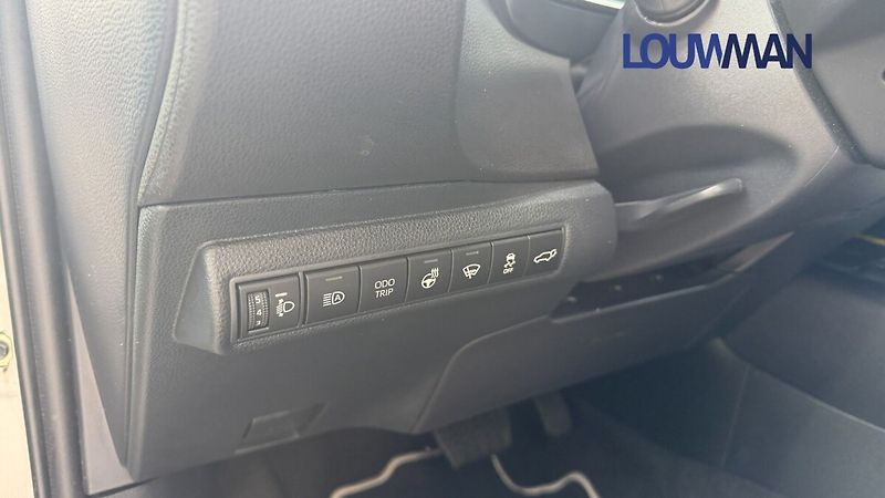 Toyota Corolla 1.8 HEV CVT Style - fotka 11 z 27