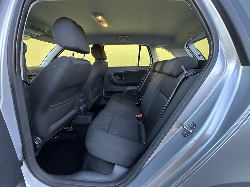 Škoda Fabia (2011) KOMBI 1.2TSI/63kW TZ* KLIMA* - fotka 26 z 37