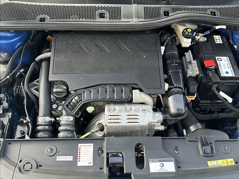Opel Corsa 1,2 Turbo 100PS  Elegance - fotka 48 z 56