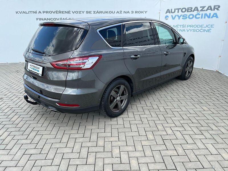 Ford S-MAX (2016) 2.0 TDCi 132kW Titanium manuál - fotka 4 z 34