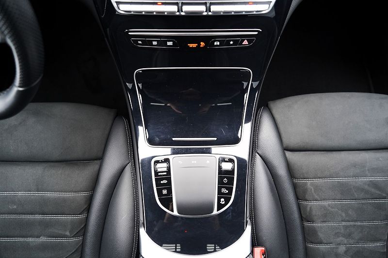 Mercedes-Benz GLC 300 de 4Matic Coupe AMG,ČR - fotka 34 z 46