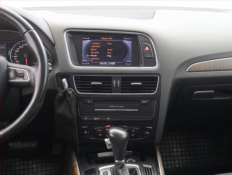 Audi Q5 (2012) 2.0 TDI, 4X4, Automat, Navi - fotka 12 z 24