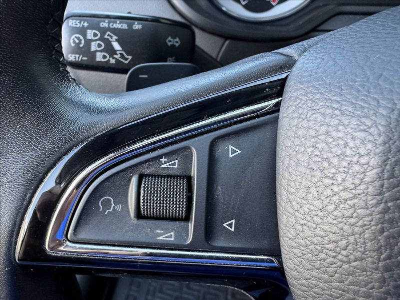 Škoda Octavia 2,0 TDI DSG STYLE DPH 1.maj ČR - fotka 31 z 50