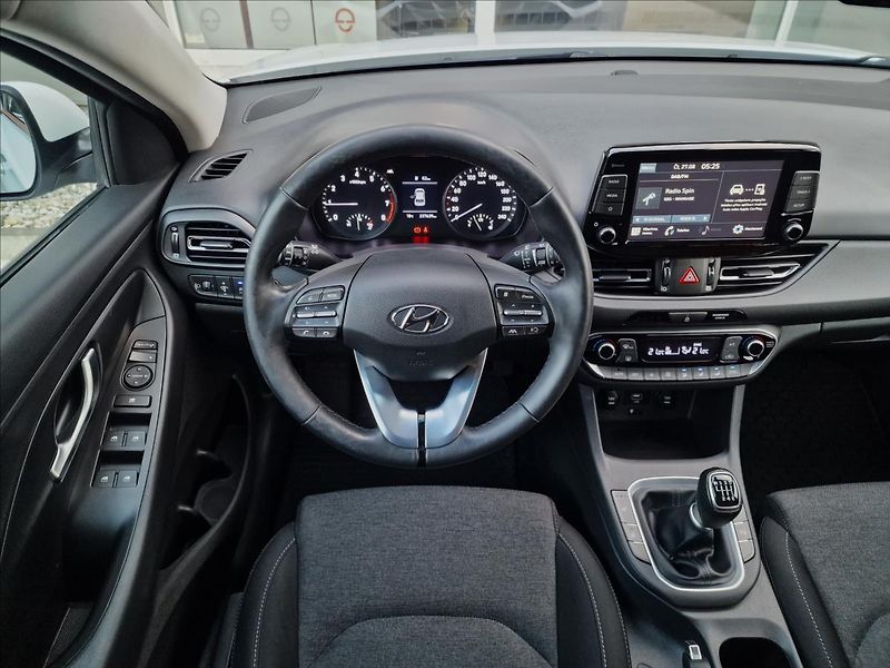 Hyundai i30 1.0 T-GDI Smart Kombi,ČR,1Maj - fotka 12 z 50