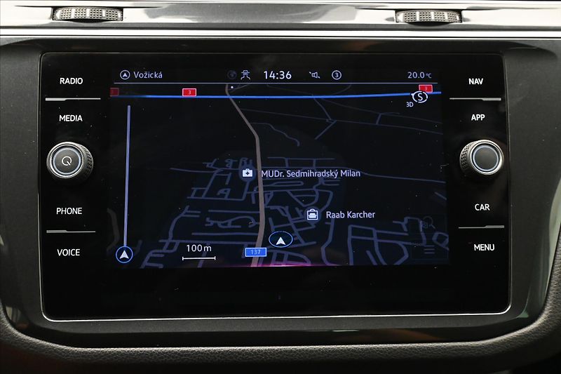 Volkswagen Tiguan 2,0 TDI 110 kW DSG Life Záruka - fotka 20 z 31