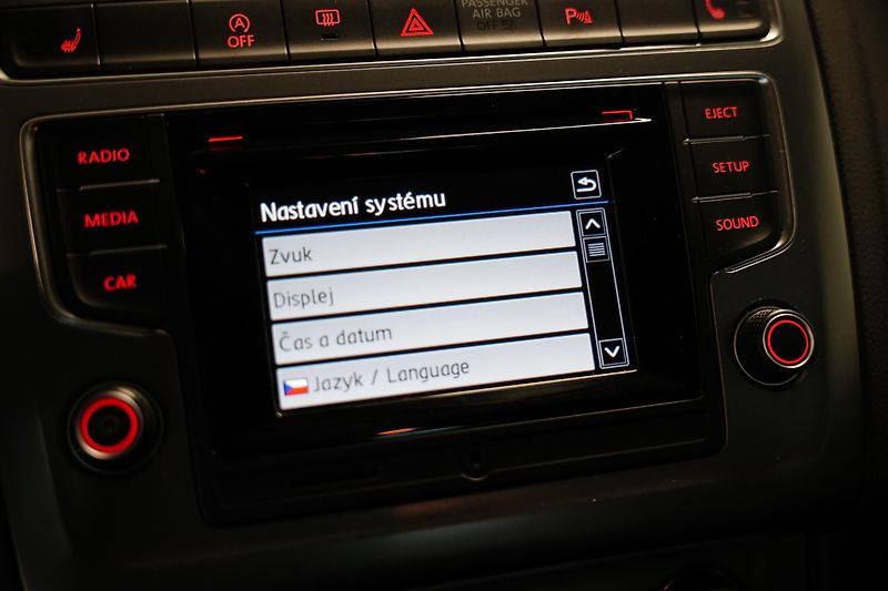 Volkswagen Polo - fotka 21 z 27