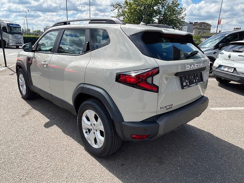 Dacia Duster (2026) expression hybrid 155 - fotka 3 z 12
