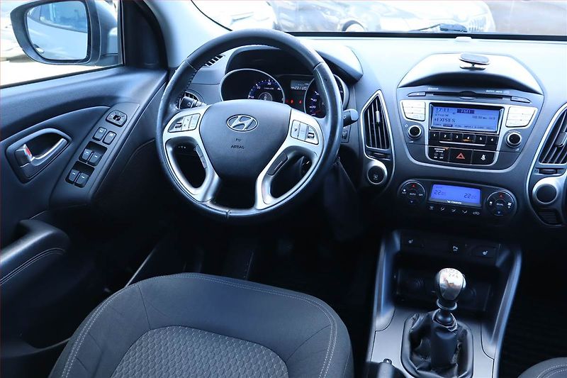 Hyundai ix35 (2012) 2.0 CRDi, 4X4, Serv.kniha - fotka 7 z 21