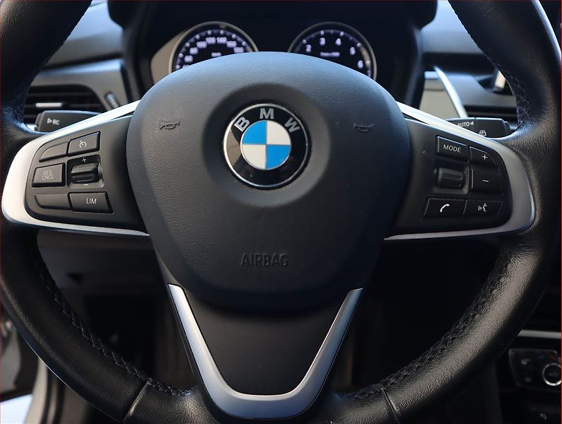 BMW Řada 2 (2019) 216i Gran Tourer, Serv.kniha - fotka 21 z 21