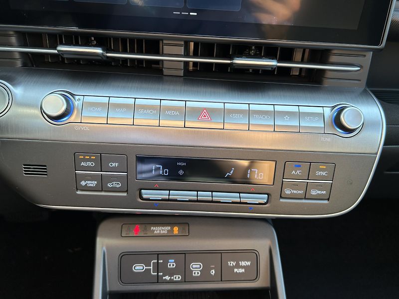 Hyundai Kona EV 27 64,8 CZECH EDITION BLACK - fotka 31 z 34