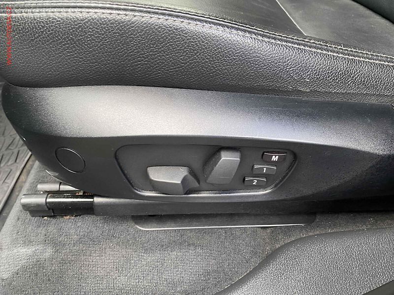 BMW X3 (2013) 3.0D xD, servis.kniha, AT - fotka 14 z 19