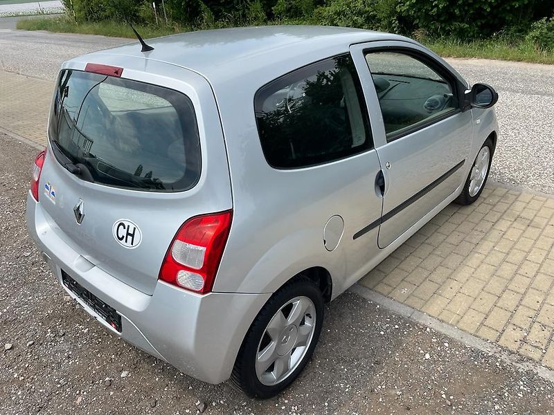 Renault Twingo (2007) 1,2  56KW 91300KM!!! - fotka 24 z 40