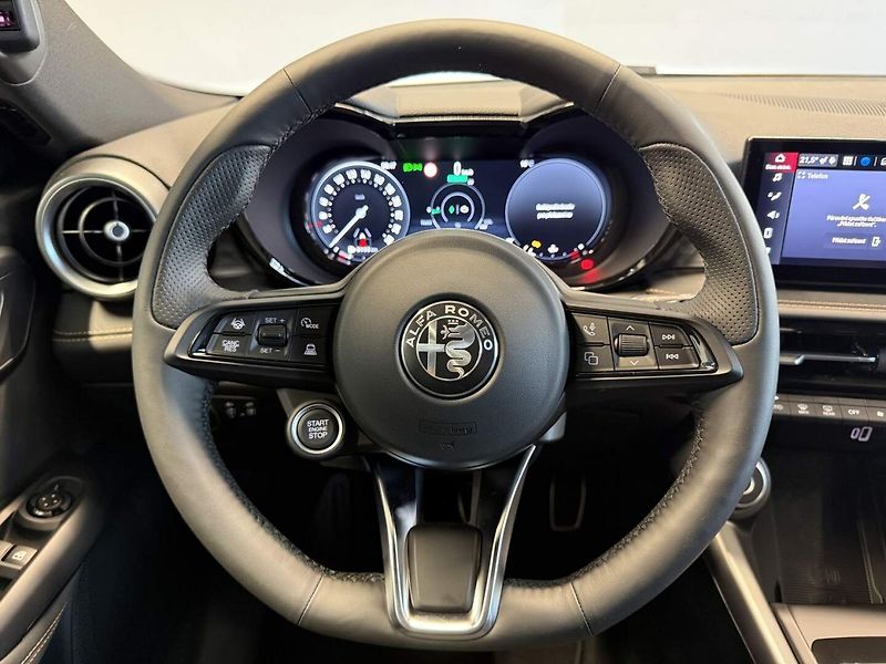 Alfa Romeo Tonale (2026) Sprint 1.5 Turbo Ibrida 175 TC - fotografie inzerátu