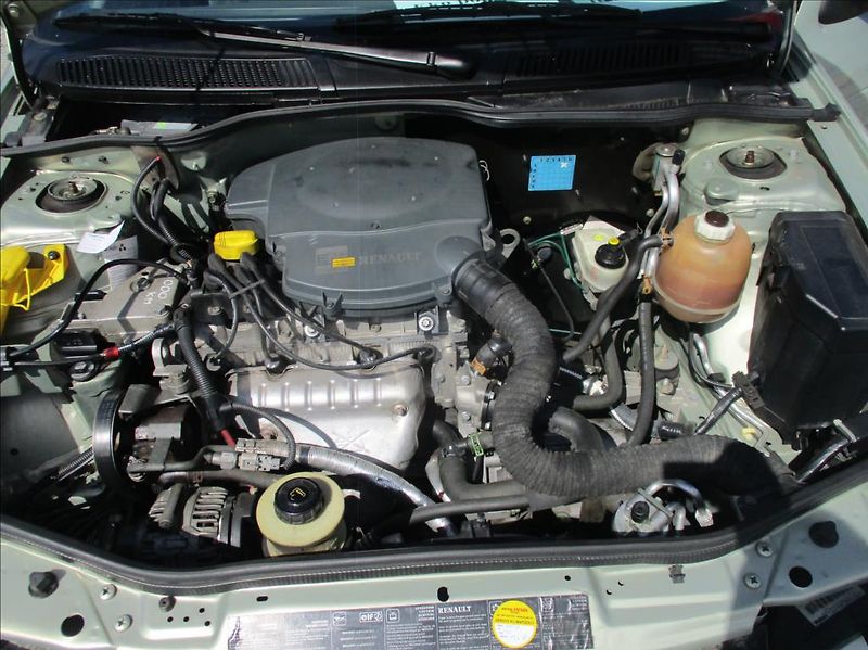 Renault Mégane 1,4 i, klima, serv. kniha, - fotka 24 z 32
