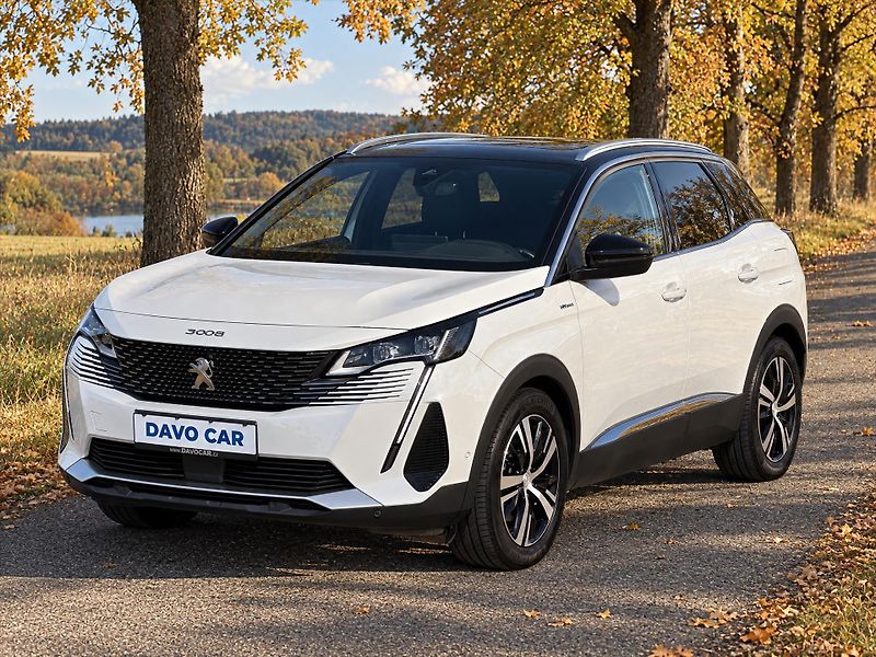 Peugeot 3008 GT 1,6 PureTech 133kW Automat - fotka 3 z 32