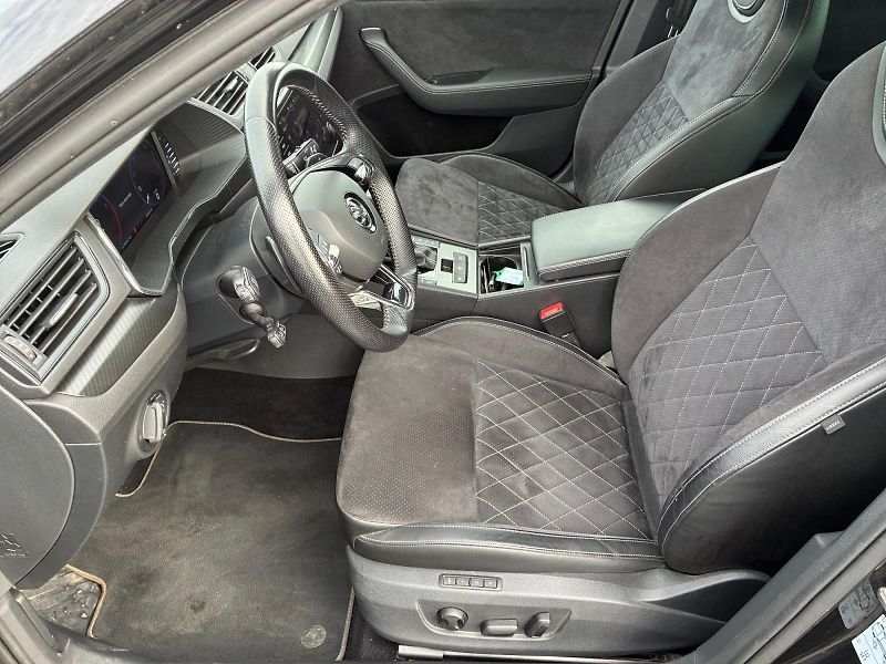 Škoda Superb (2022) SPORTLINE 1.5TSI 110kW DSG CZ  - fotka 7 z 11