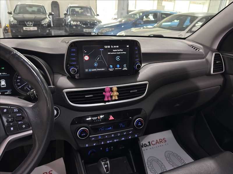 Hyundai Tucson 2,0   CRDI 4X4 136KW PREMIUM - fotka 14 z 38