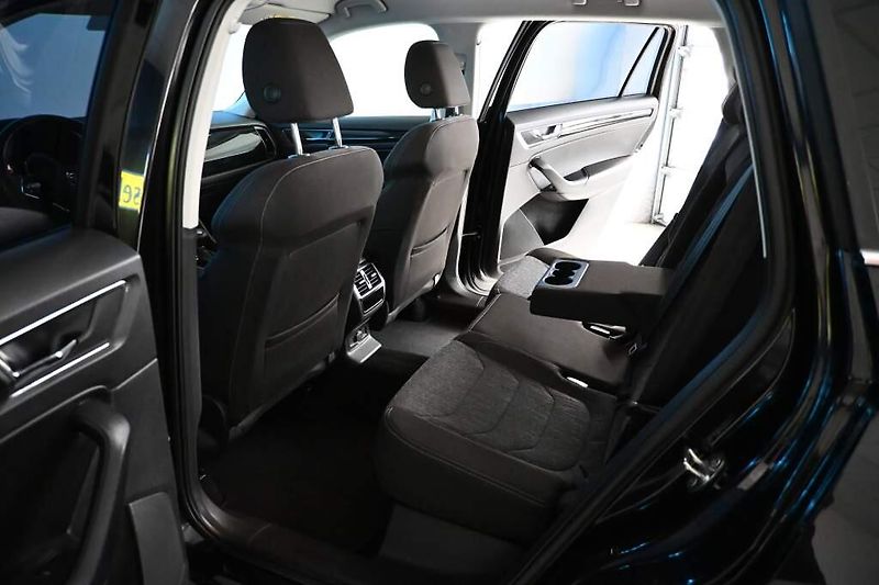 Škoda Kodiaq (2021) 2.0 STYLE DSG LED ACC Tažné TD - fotka 9 z 32