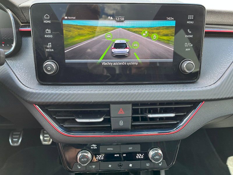 Škoda Scala (2025) 1.5 TSI 110kW Monte Carlo - fotka 18 z 29