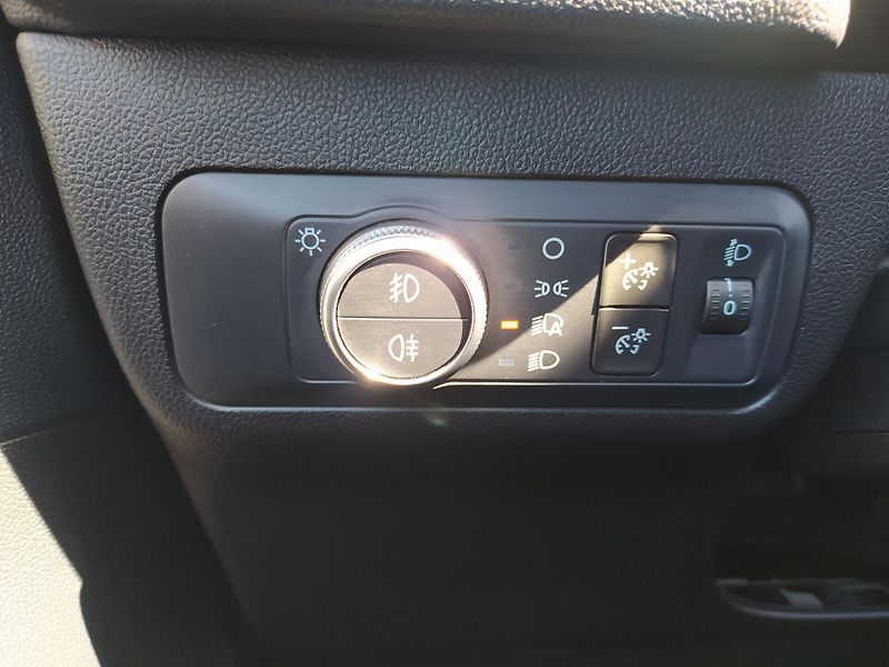 Ford Kuga (2023) 1,5 EcoBoost 110kW ST-Line - fotka 17 z 22