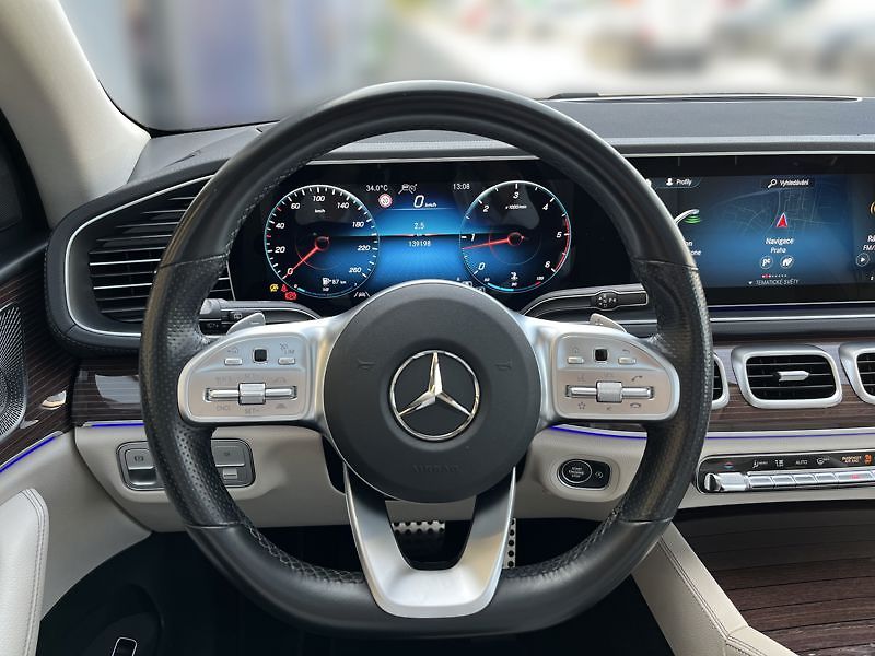 Mercedes-Benz GLS Trída 350 d 4MATIC AMG Line Pa - fotka 11 z 18