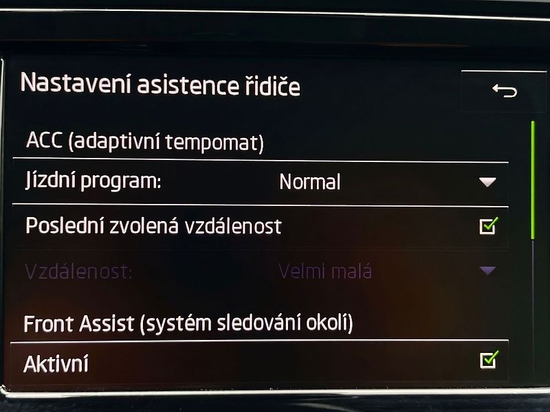 Škoda Octavia 1,6 TDi 81kW STYLE-KAMERA.P - fotka 34 z 42