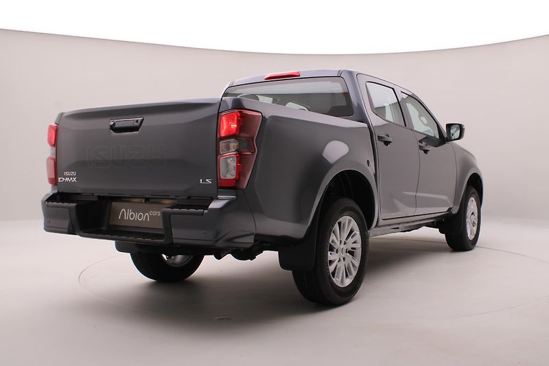 Isuzu D-Max (2026) Double Cab 1,9l LS 4x4 AUT - fotka 4 z 35