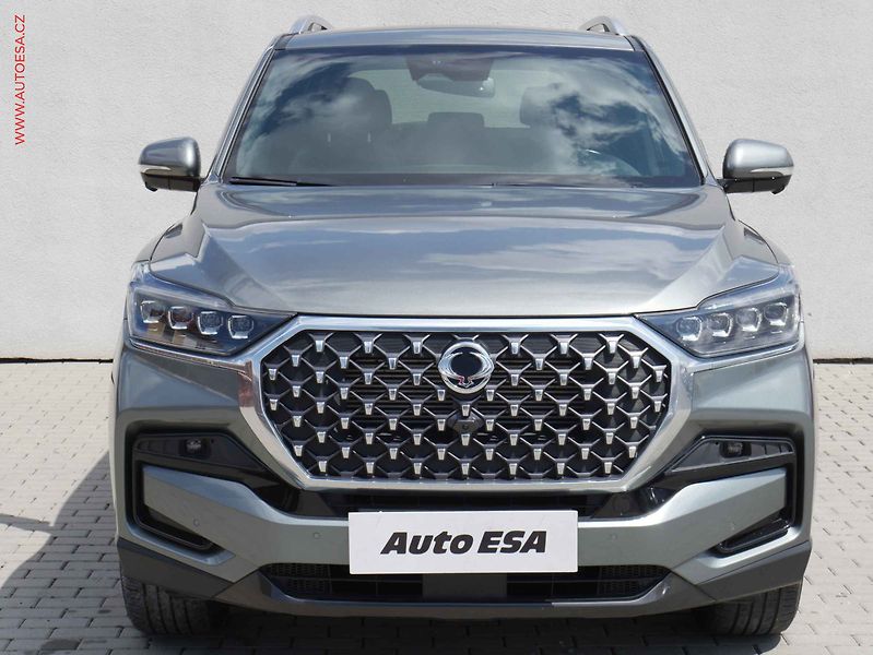 SsangYong Rexton (2022) 2.2 e-XDi 4x4, ČR, AT, LED - fotka 2 z 25