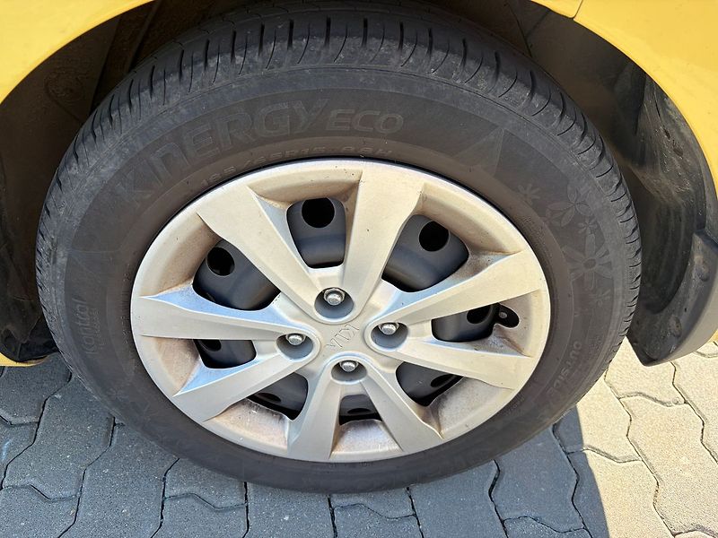 Kia Rio 1.25 CVVT 61kW Comfort - fotka 9 z 9