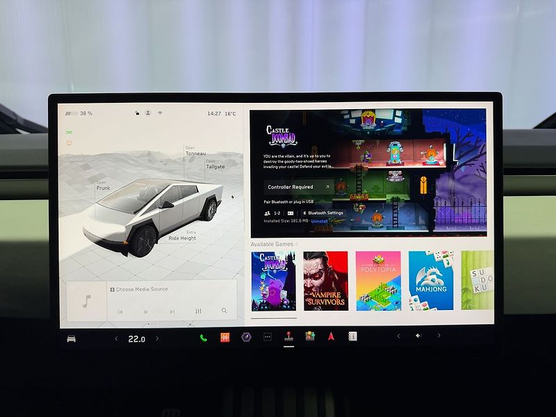 Tesla Ostatní AWD 438 KW FOUNDATION SERIES, - fotka 17 z 31