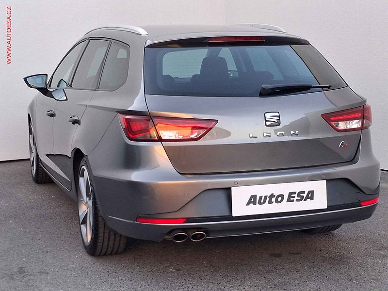 Seat Leon (2016) 1.4 TSi, FR, DSG, LED, +ALU - fotka 6 z 20