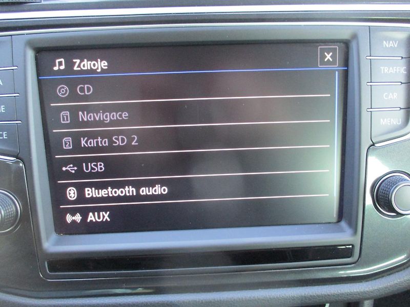 Volkswagen Tiguan 2.0TDi*4x4*7DSG*NAVI*T.ZAŘ - fotka 22 z 51