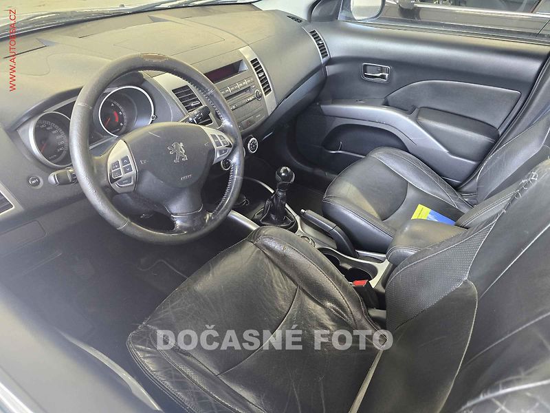 Peugeot 4007 (2008) 2.2hdi - fotka 3 z 3
