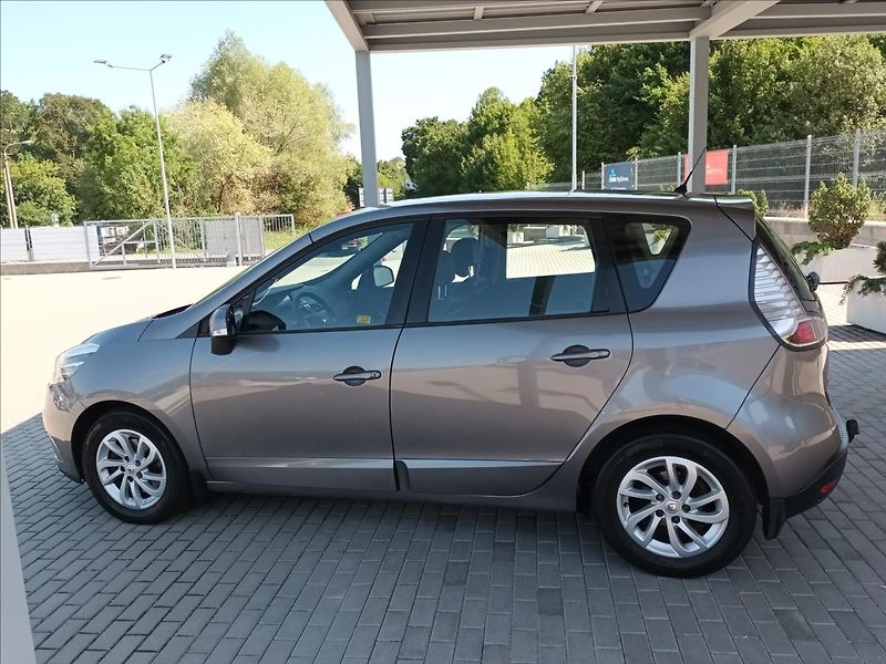 Renault Scénic 1,6 dCi,96kw,ČR,TAŽNÉ,KOLA - fotka 8 z 44