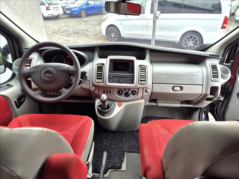 Opel Vivaro (2014) 2,0 CDTi Life Westfalia Obytný - fotka 24 z 31