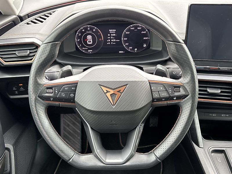 Cupra Formentor (2024) 1.5 TSI DSG - fotka 19 z 32