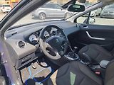 Peugeot 308 (2013) - náhled 17